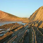 Espacio Amplio Y Luminoso Zumaia